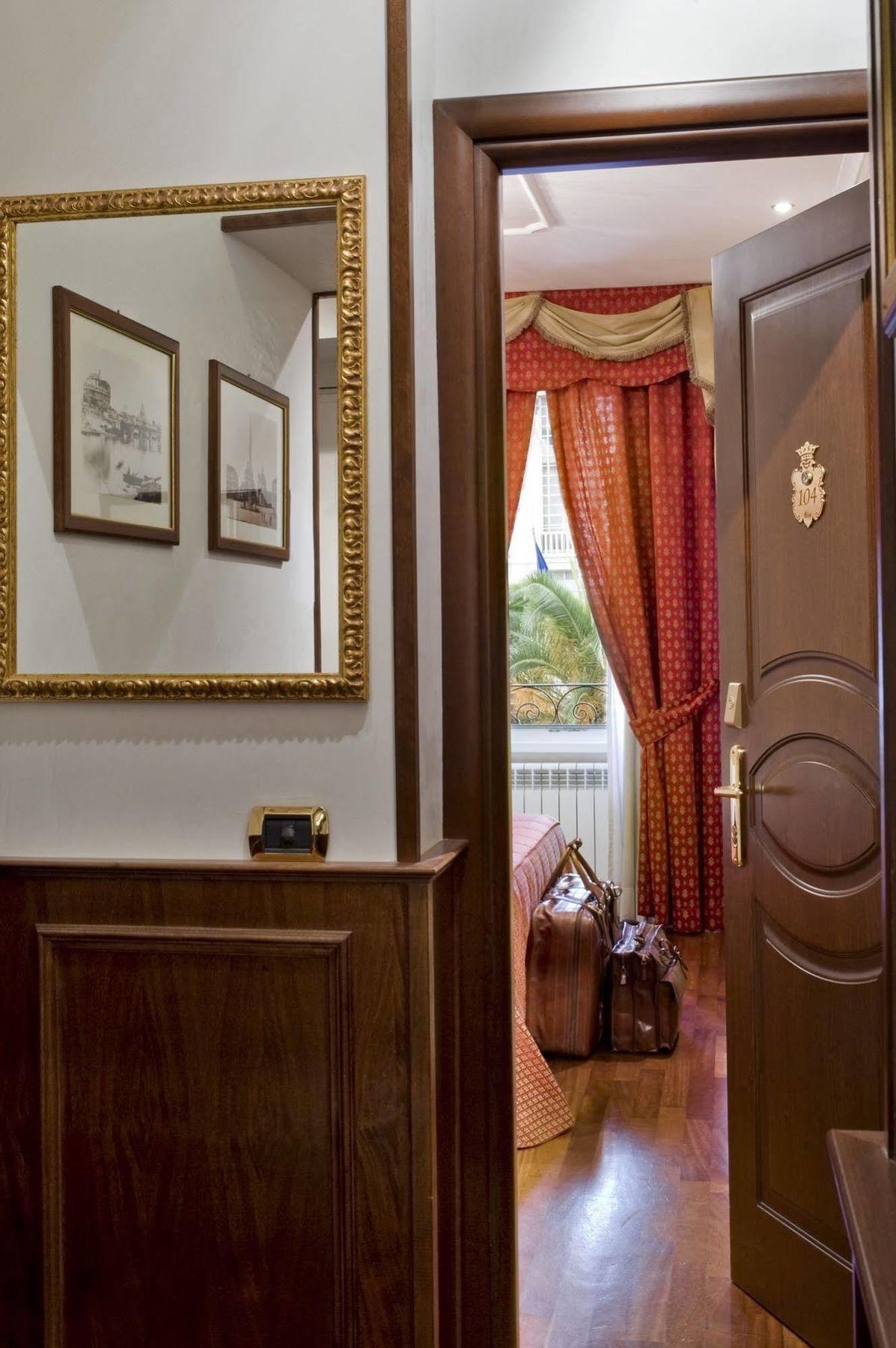 מלון רומא 38 Viminale Street מראה חיצוני תמונה